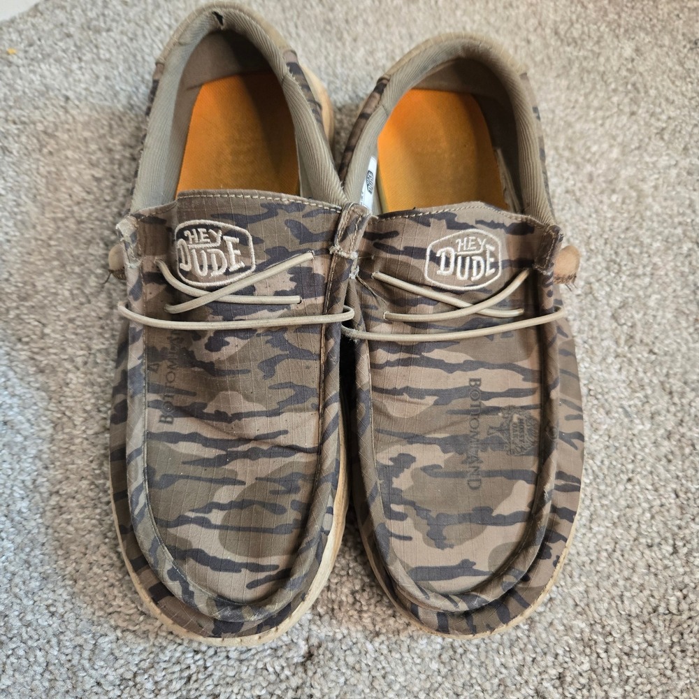 Hey Dude Wally Mossy Oak Bottomland Camo Mens Slip On Loafers 40586-960 Size 9